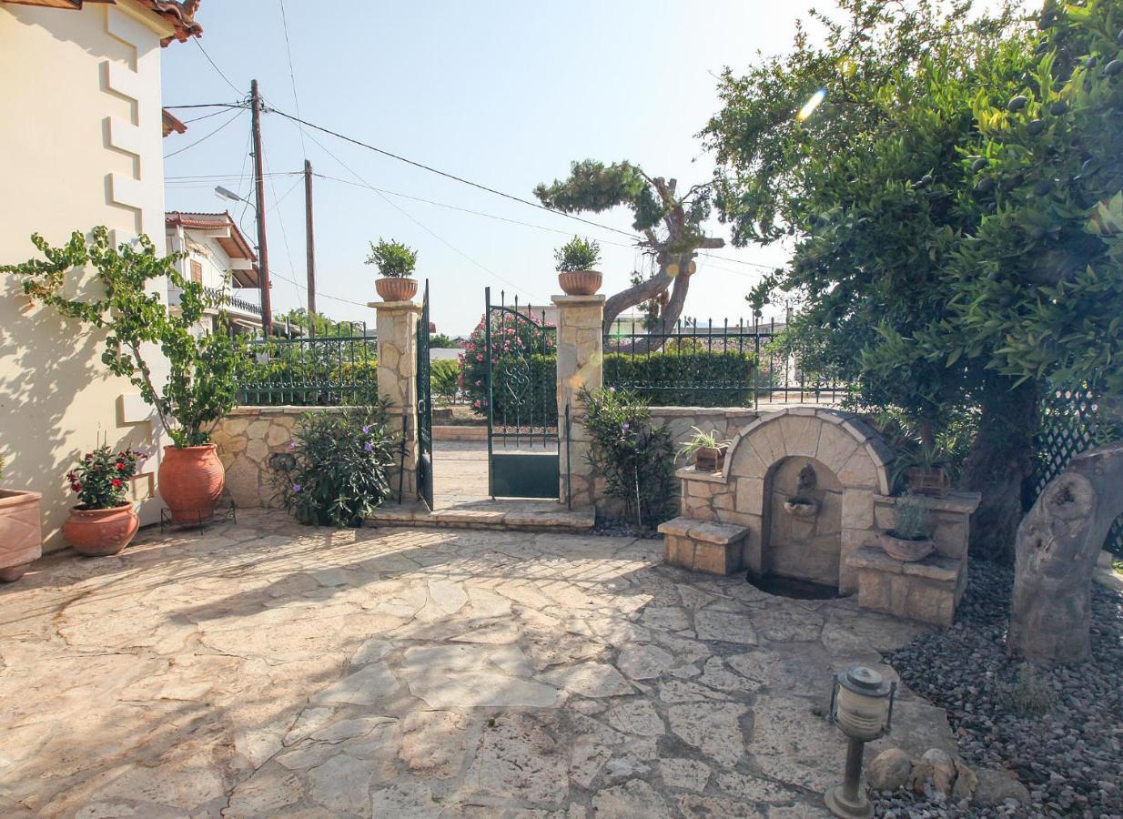 Traditional Guesthouse Asimakis Anifion Eksteriør bilde
